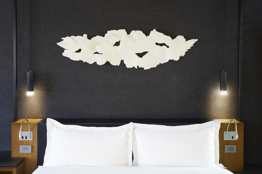 Luxury King Room