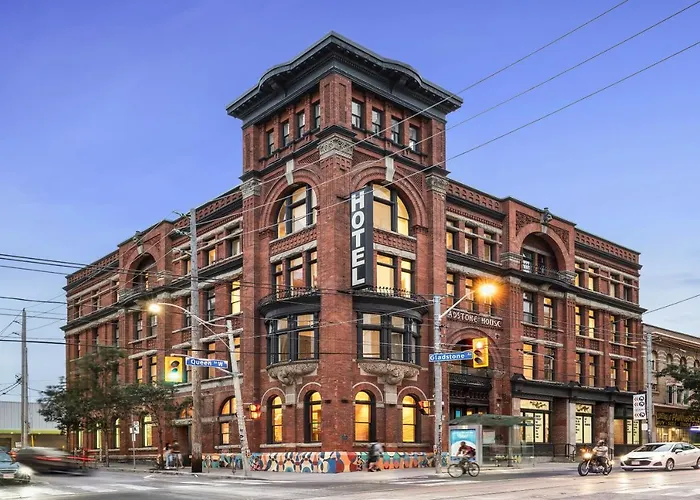 Beach hotel: Gladstone House