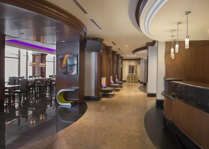 Residence Inn By Marriott Toronto Downtown / Entertainment District